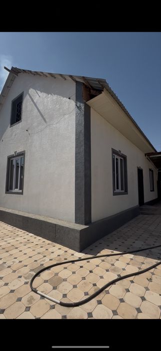 Дача продаётся в Чирчике, в дачном посёлке