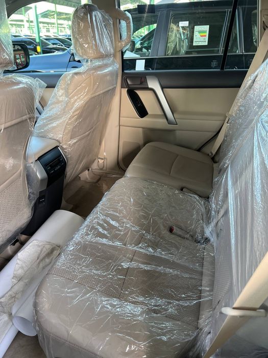 Toyota Land Cruiser 150