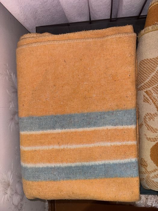 Одеяло адеяла шерстяные pokrival odeyal adiyalo sherst