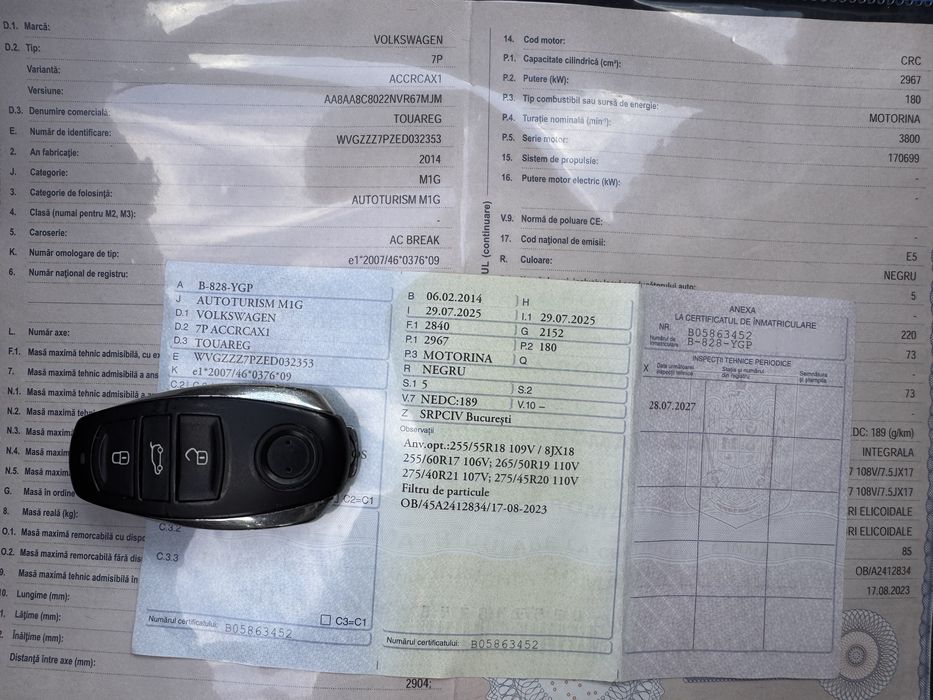 VW Touareg R-Line V6 3.0TDI 245cp 2014 usor avariat bara spate