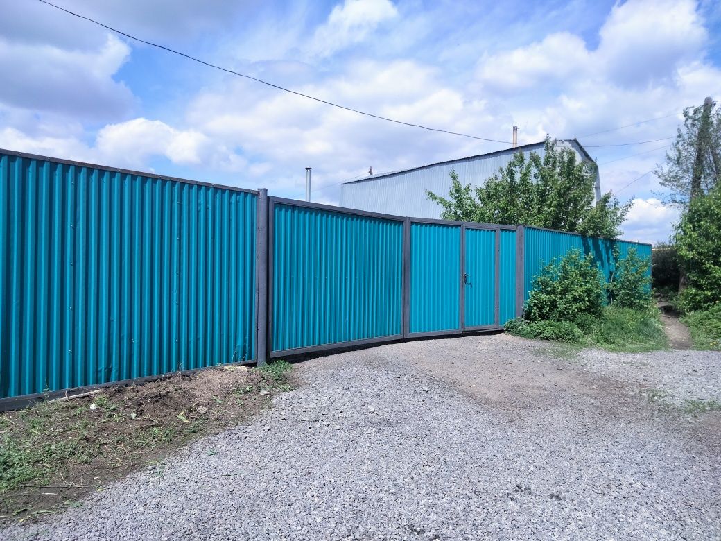 Продам дом на дачном участке