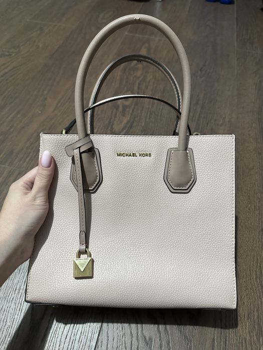 Продам сумки майкл корс оригинал