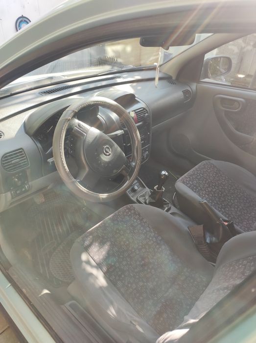 Vând Opel CORSA c 12 benzina