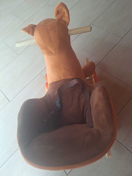 Calut din plus balansoar