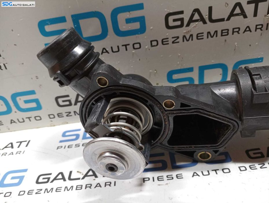 Corp Carcasa Suport Termostat Apa cu Furtun Conducta BMW Seria 5 E39 728 1995 - 2004 Cod 1436824 5482010 5447271 5385296 [M4805]
