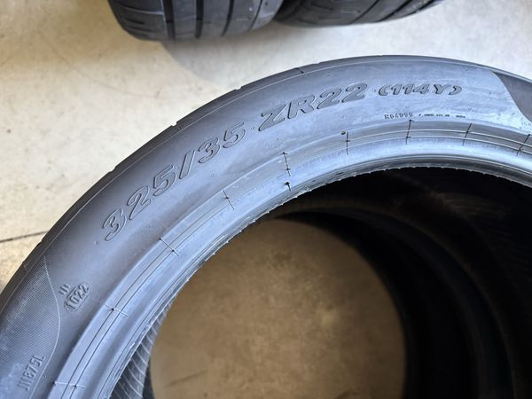 325/35/22//285/40/22 PIRELLI TROFEO Lamborghini Urus