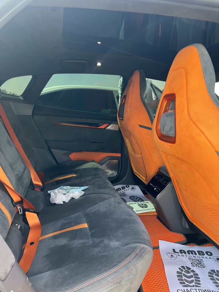 Zeekr 001 Z sport full
