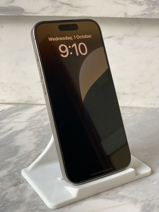 Iphone 15 Pro 128GB - Natural Titanium