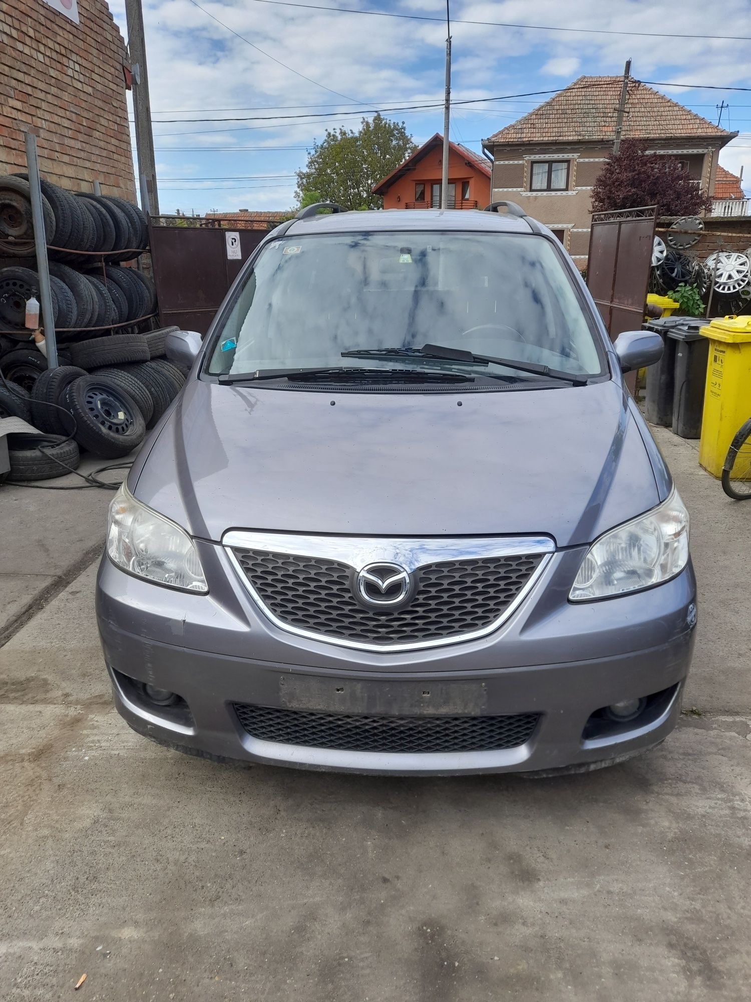 Far dreapta Mazda 5 MPV an 1999-2007