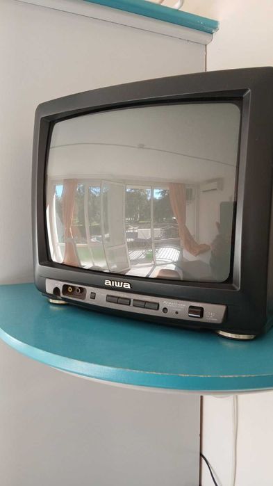 Продавам телевизори