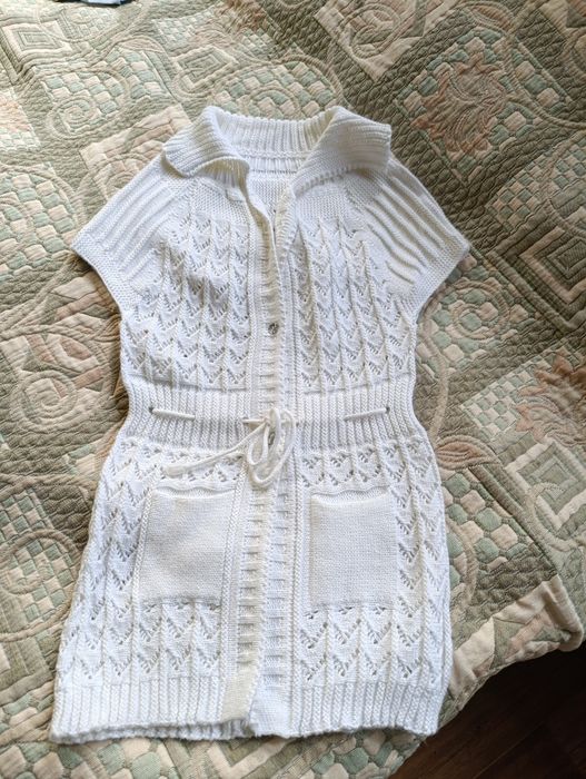 Жилетка, безрукавка для девочек