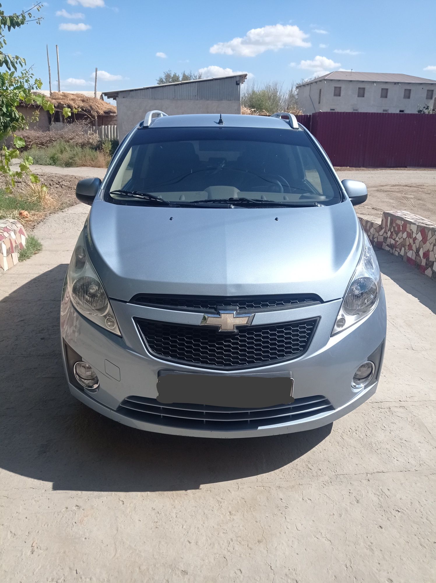 Chevrolet spark 2015
