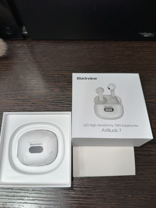 airpods blackview yengi pachti