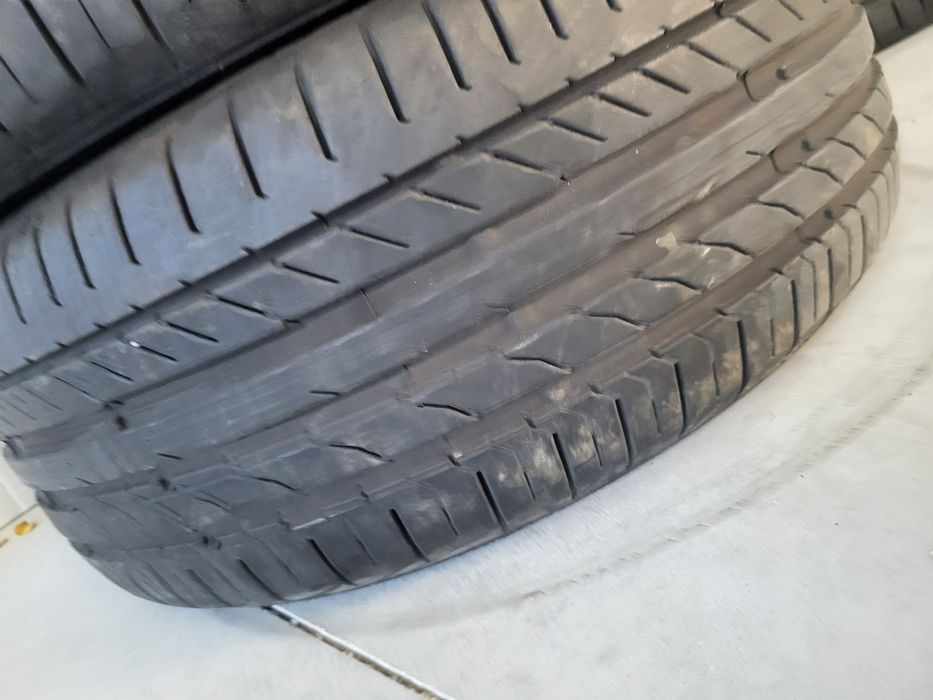 4 бр летни 225/45/18 Continental Runflatt