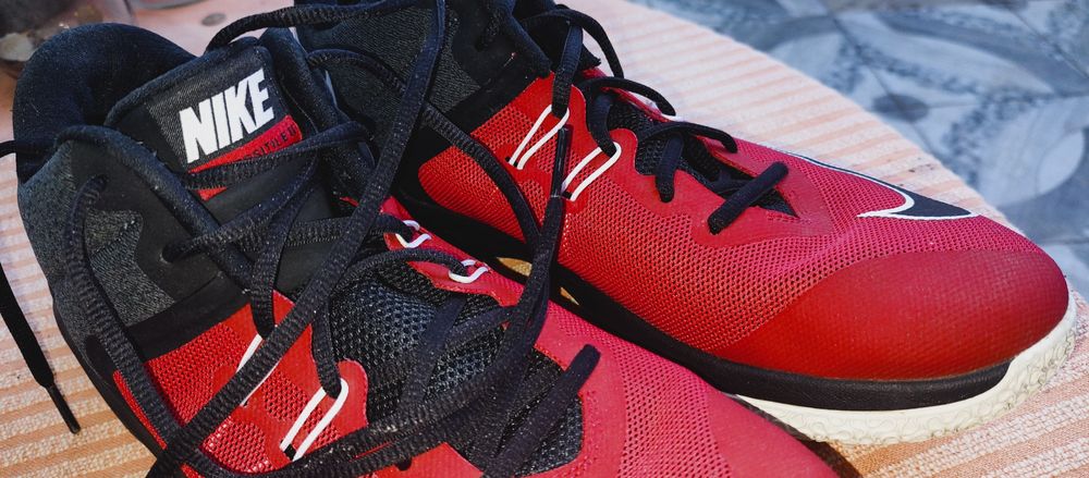 Мъжки Nike.                .