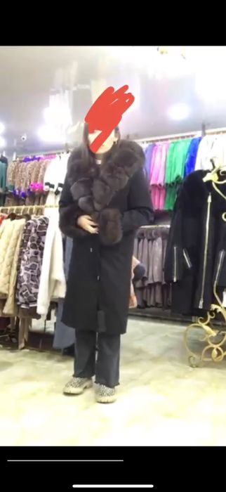 Продам парку зимнюю