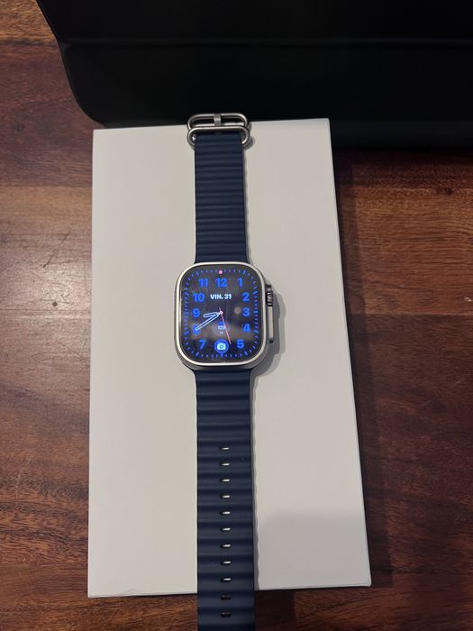 Apple Watch Ultra 2 Titanium blue ocean