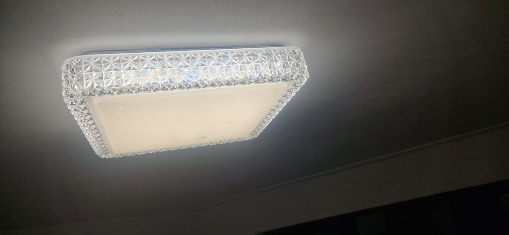 Plafoniera / aplica  de tavan