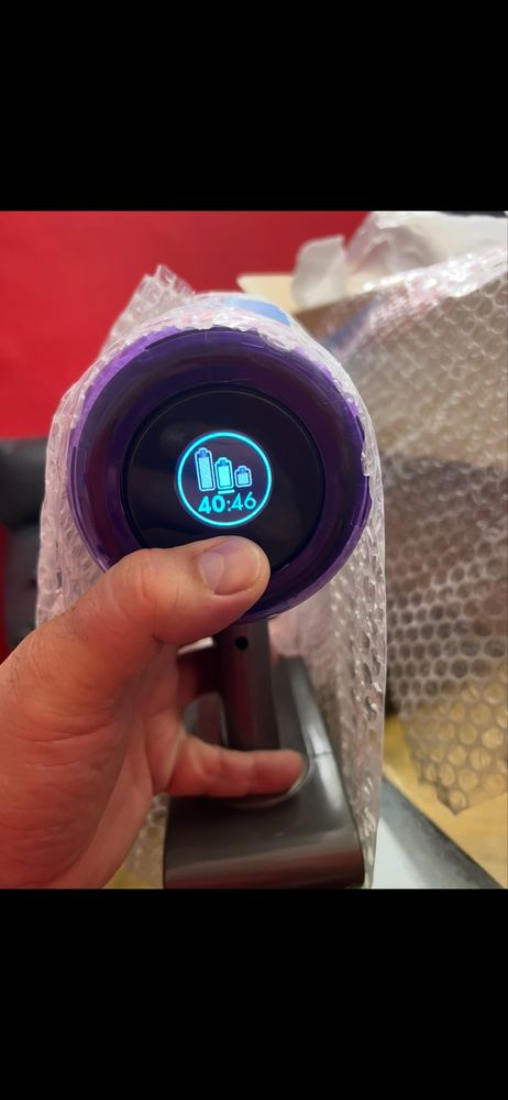 Прахосмукачка Dyson V11 .Перфектна!