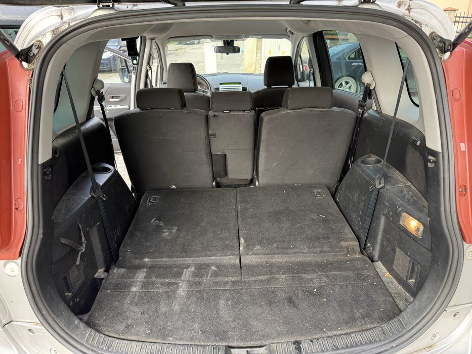 Mazda 5 2.0D 7 Места Климатроник 5/100 Разход Всичко платено