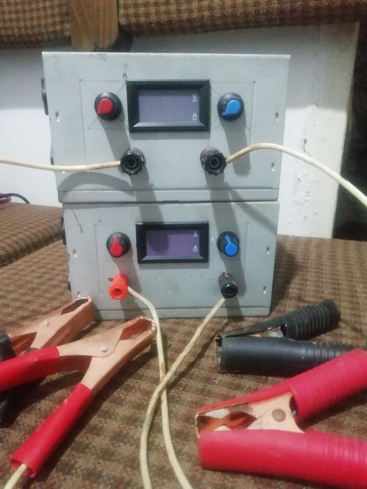 Зарядное устройство