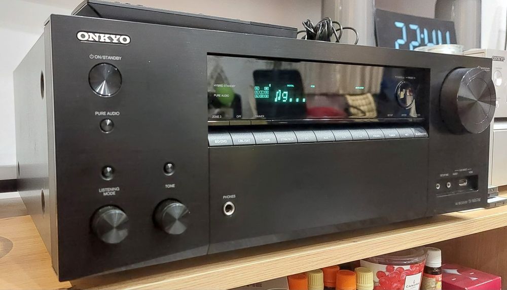 Vand receiver 7.2 Onkyo TX-NR676E Dolby Atmos WiFi Bluetooth 4K si USB