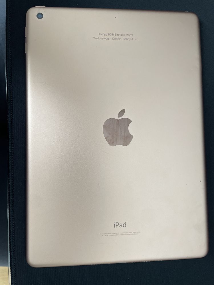 Ipad 6th generation 32 gb