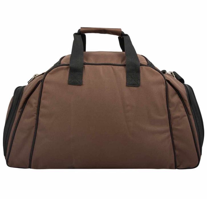 Пикник чанта за четирима с прибори