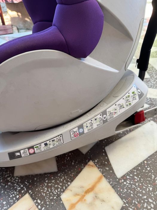 Scaun auto copii Britax Romer Dualfix, rotativ cu baza, Isofix, purple