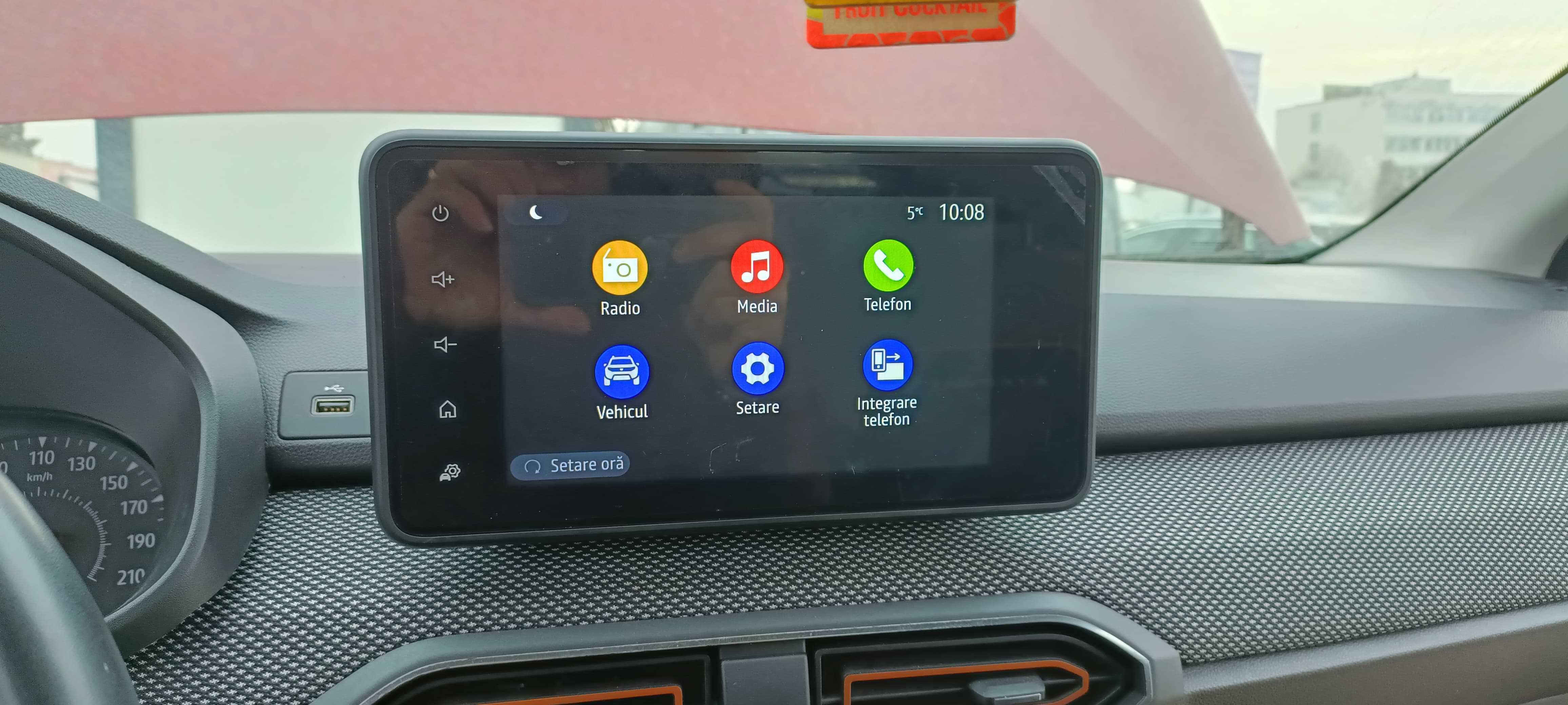 Reparatie navigatie MediaNav Dacia Logan Duster Sandero Renault Clio