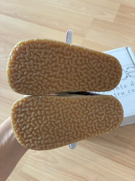 Papuci barefoot pebebe