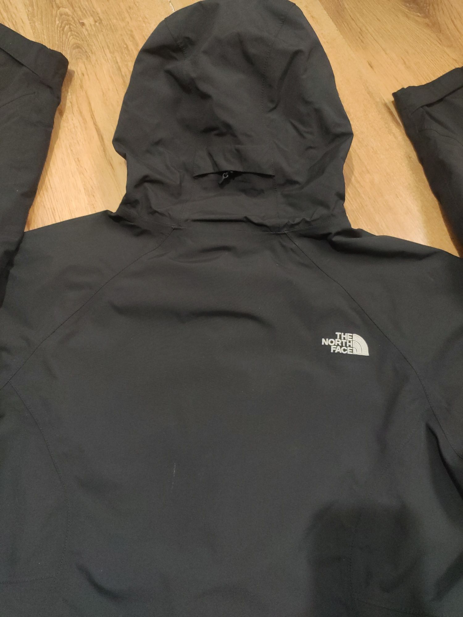 Geaca damă The North Face Hyvent impermeabila mărimea L