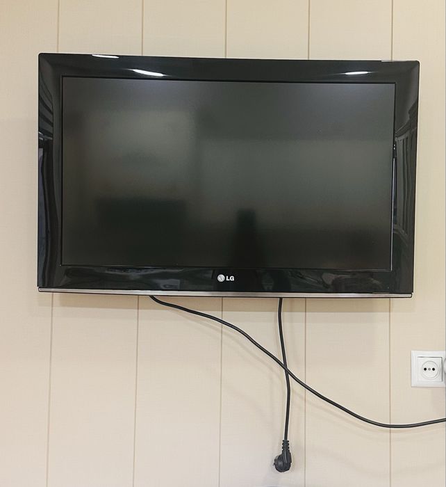 Televizor LG 32,телевизор,LG,zor ishlaydi,телевизор