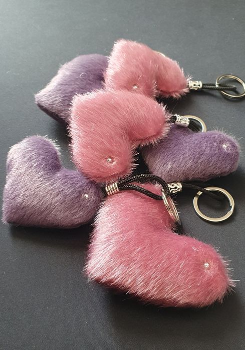 Красивые и нежные брелки в виде сердечки. Приближается день влюбленных