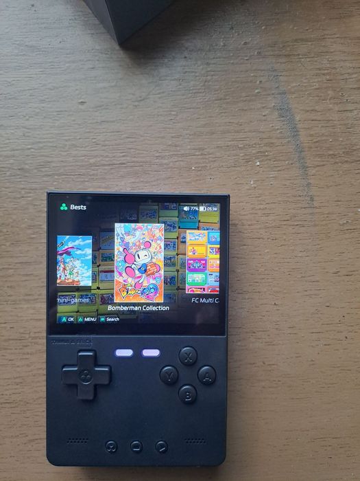 Trimui Brick - ретро гейминг конзола