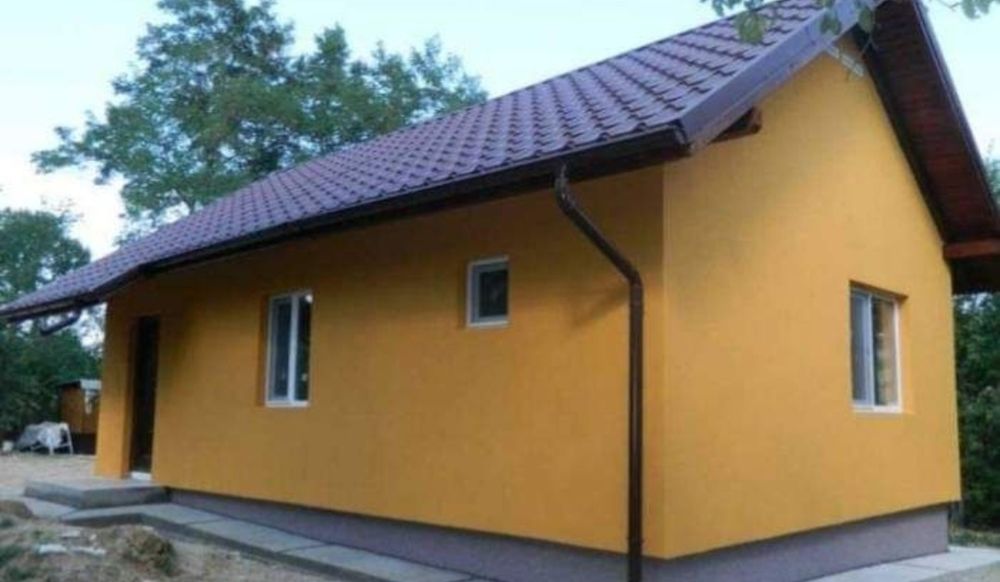 Vând case modulare