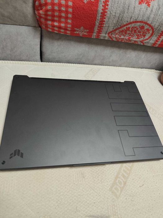 Vând laptop gaming asus tuf in stare perfecta