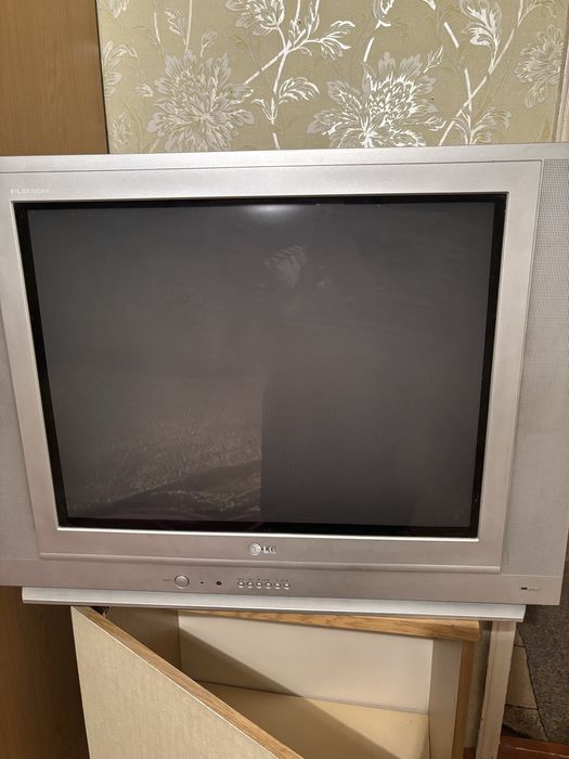Продам телевизор  не дорого