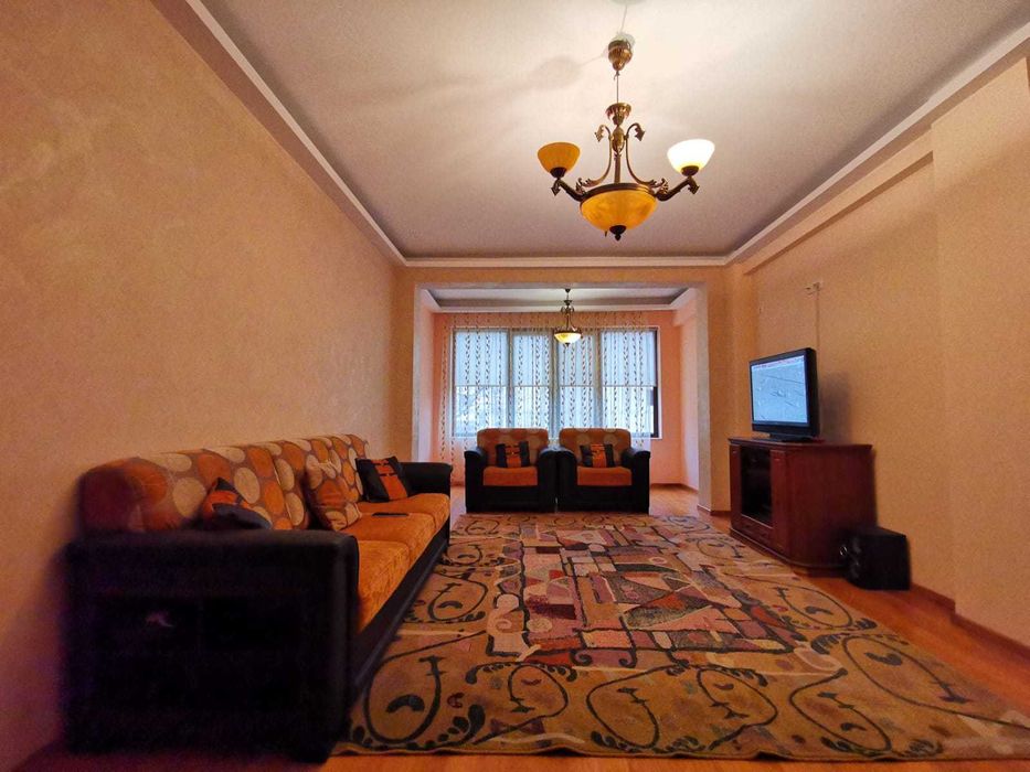 Vând mobilier în stare buna