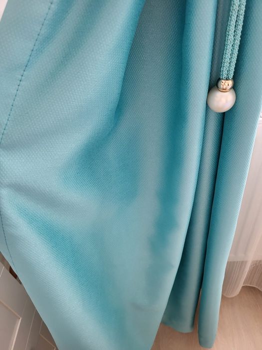 Draperii turcoaz