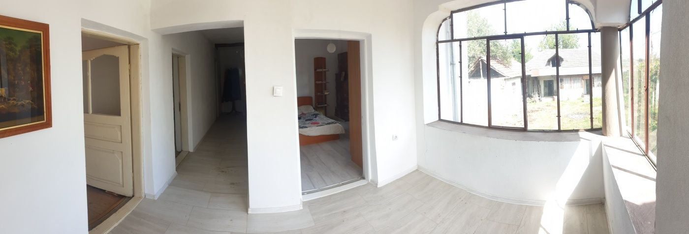 Casa in oras Tismana , sat Pocruia