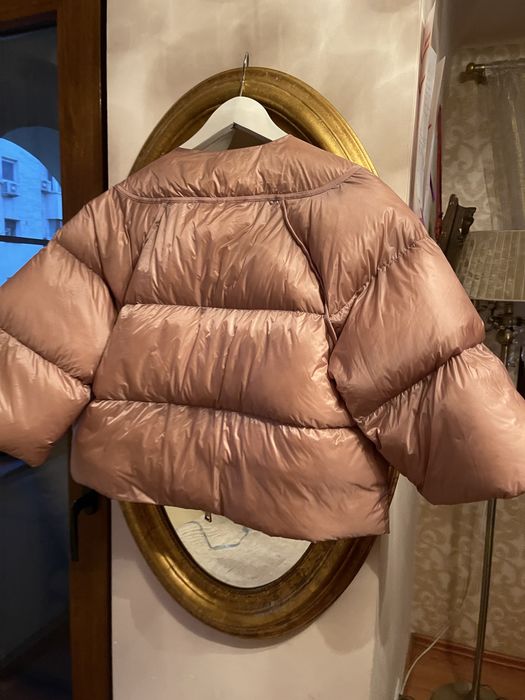 Jacheta Moncler originală superba mărimea  L