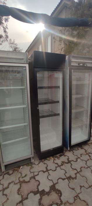 Витринный холодильник с доставкой