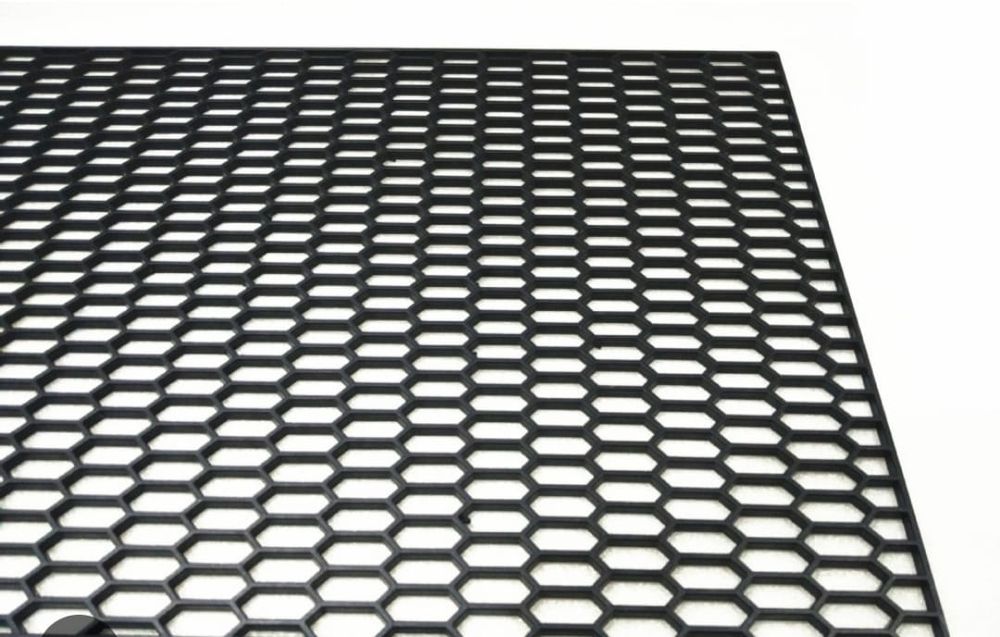 Сетка в бампер металлическая,пластмассовая,защита радиатора