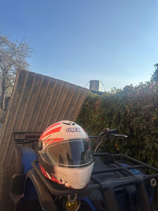 Здравствуйте продаю шлем