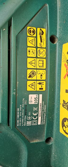 Suflanta/aspirator frunze Bosch