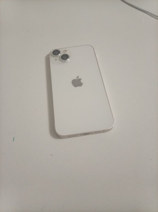 Продам айфон 13, в хорошем состояние (торг есть)