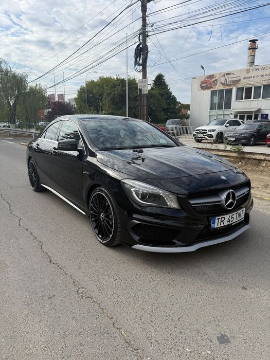 Mercedes-Benz CLA Mercedes-Ben Cla45 AMG 4Matic
