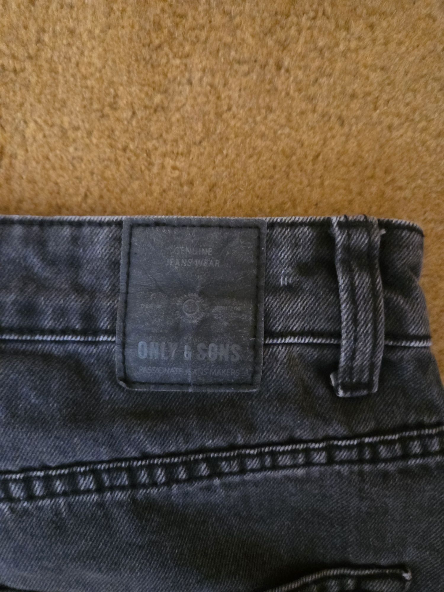 2 броя Дънкови мъжки къси панталони Only & Sons
