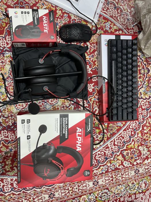 HyperX клавиатура Мышка Наушники